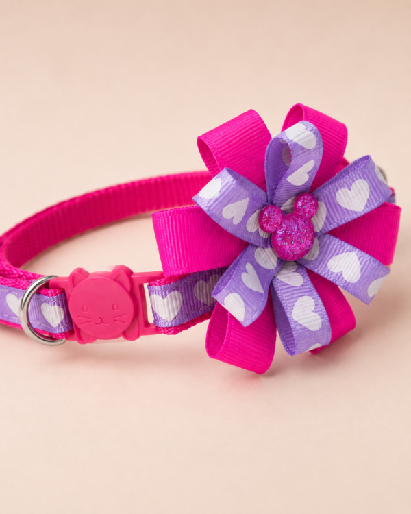 1349dfef4ceb9c40c747063f51f4b69051ccb092e938af49a04188f966eab742 Collar para Gato con Moño Talla XS