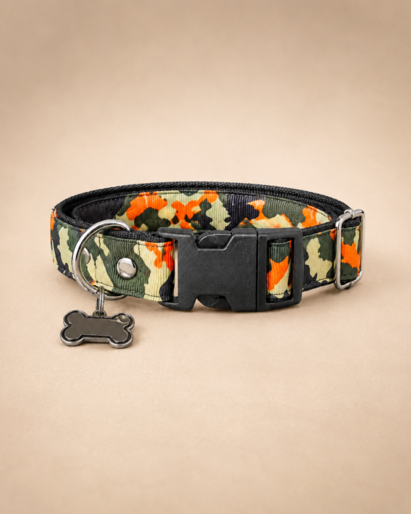 49ce6c1c8b1cb180f9217bfff30a0a80e01ae3884db5a6420464fb90d99602e5 Collar Placa Talla M para Perros con Dije Hueso – Estampado Multicolor