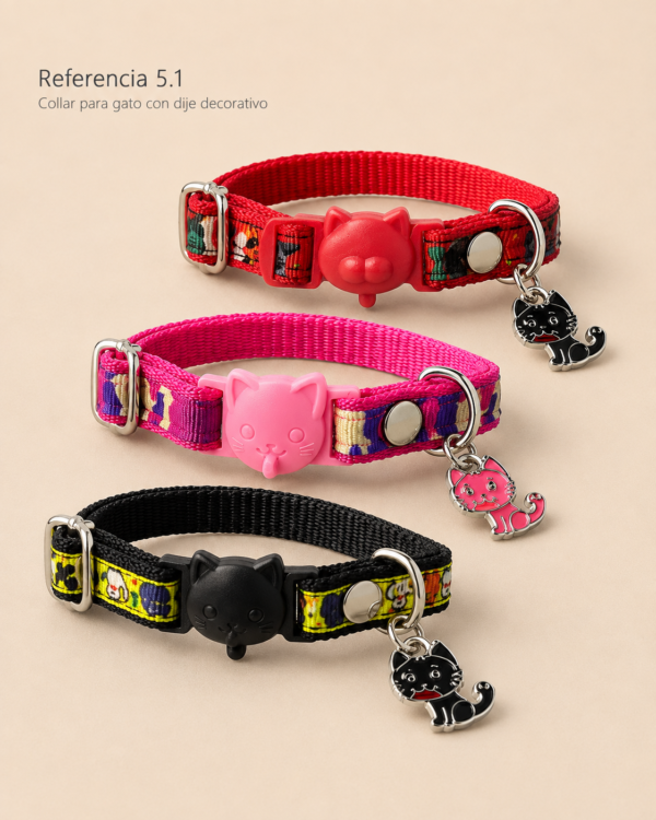 7fcf7740c69daa46a40265e1c8931bf7ece5bf96a0ce03ca3c0eb0eff1154ed2 Collar para Gato con Dije Decorativo Ajustable